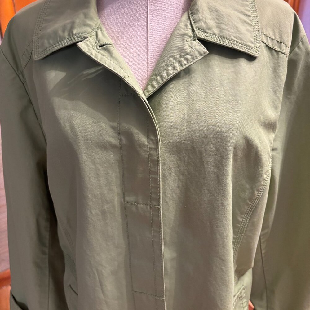 Eddie Bauer Quality Raincoat XLT - Picture 4 of 5
